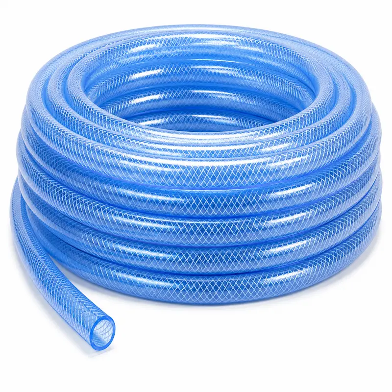 Manguera PVC para agua flexible y reforzada de alta resistencia, ideal para conducción de agua potable, riego agrícola, jardinería, construcción, industria y aplicaciones comerciales.