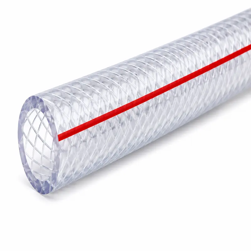Manguera PVC reforzada transparente con malla de poliéster de alta resistencia, ideal para conducción de agua, aire, líquidos y aplicaciones industriales, agrícolas y comerciales.